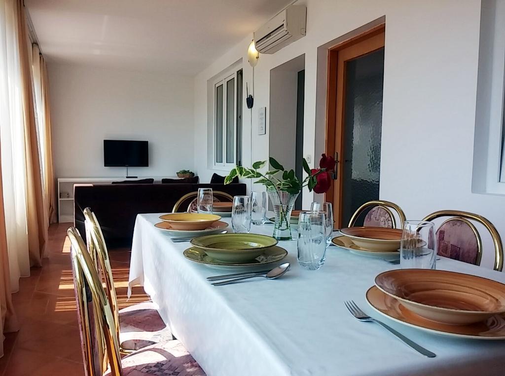 Apartment Apartmani Totic