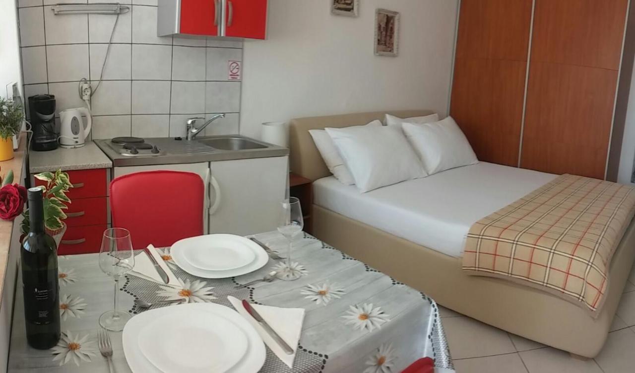 Apartmani Totic *