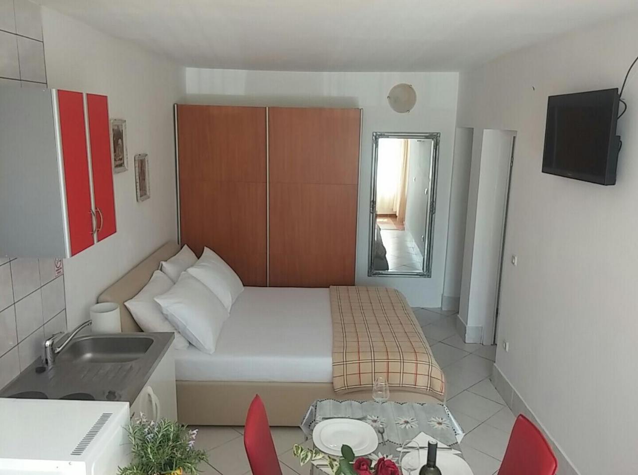 Apartment Apartmani Totic