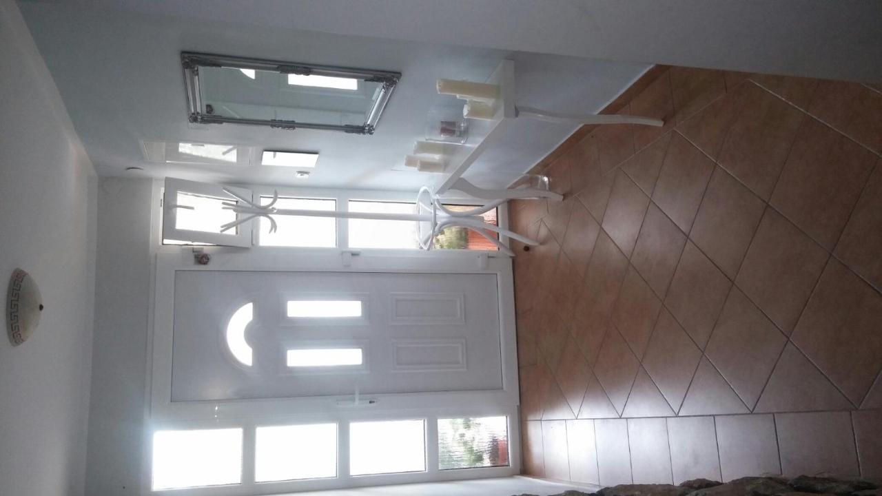 Apartmani Totic *